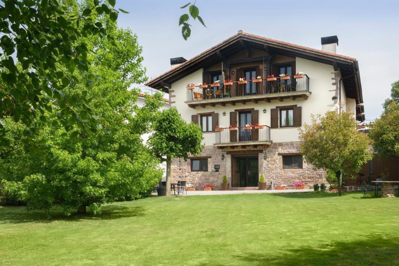 Hotel Rural Iribarnia Lantz Exteriör bild
